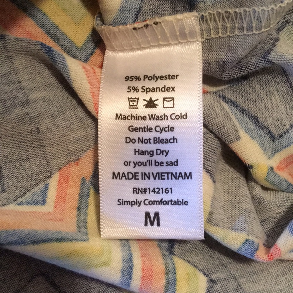 LuLaRoe Randy Top - Picture 3 of 3